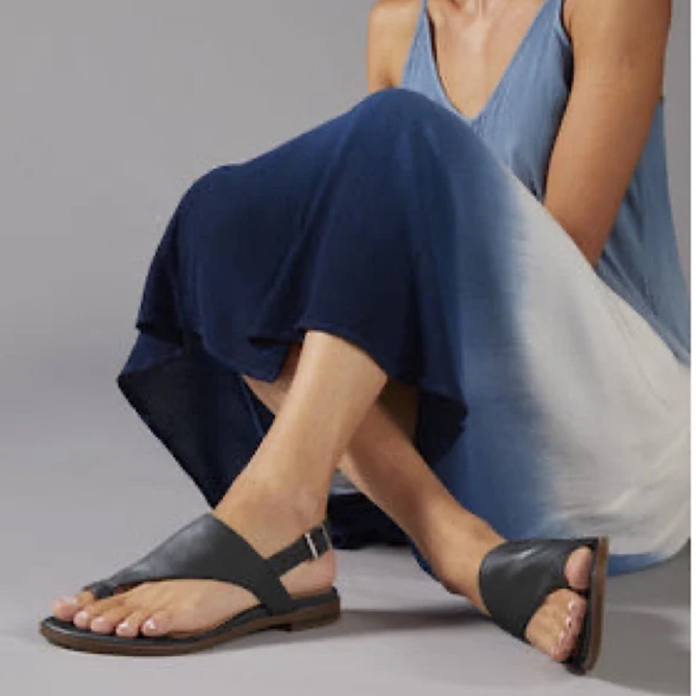 VIONIC Women’s Ella Leather Toe Loop Slingback Sandals Black Size 9.5